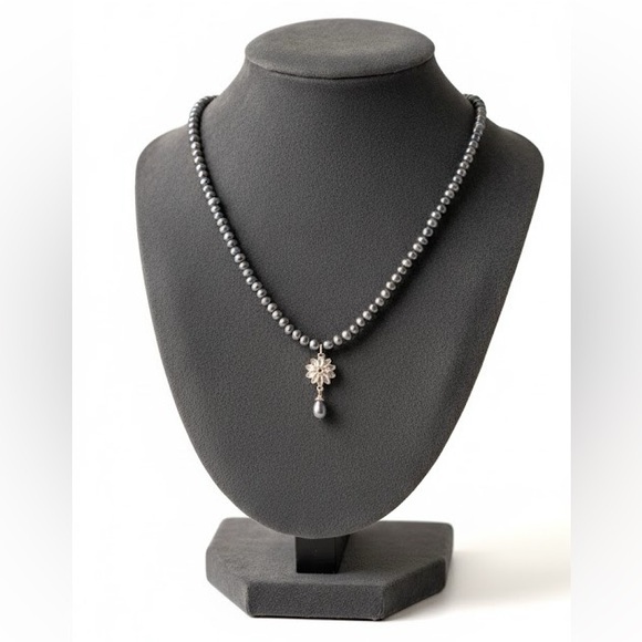 Vintage Sterling Silver Black Pearl Flower Pendant Necklace 925 Ak Stamp